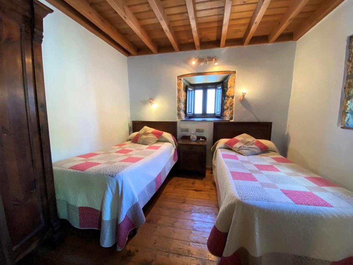 Casa Rural El Bohio Arriondas Eksteriør bilde